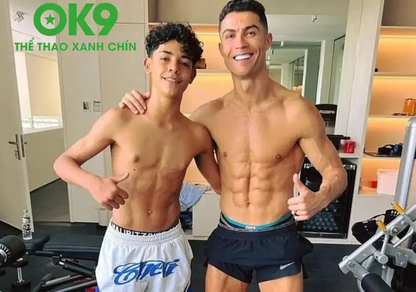 Con trai của Ronaldo được đánh giá rất cao về khả năng phát triển trong tương lai. Ảnh: AFP Con trai của Ronaldo được đánh giá rất cao về khả năng phát triển trong tương lai. Ảnh: AFP