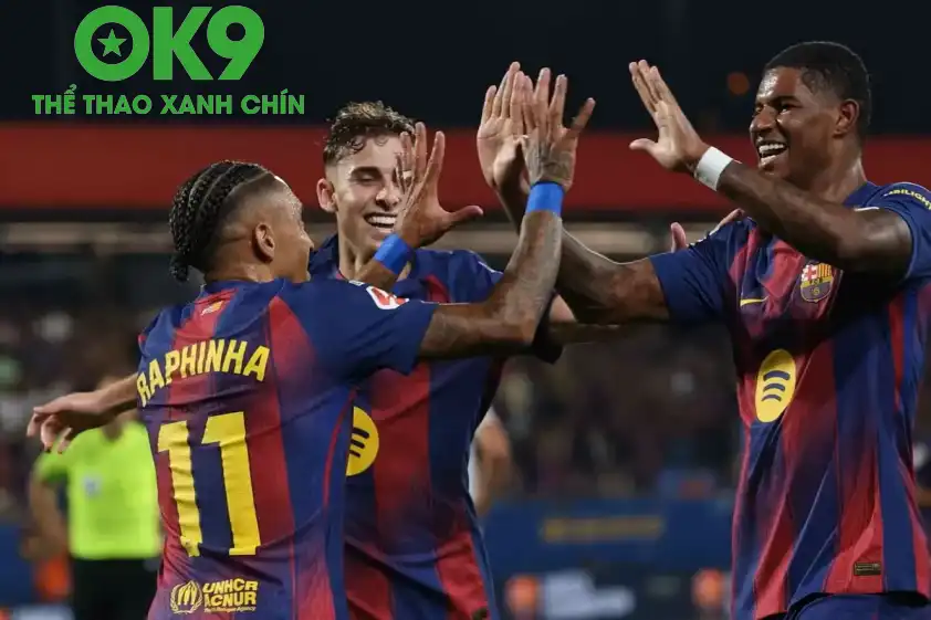Barca đang được đánh giá cao hơn và được dự đoán sẽ chiến thắng. Barca đang được đánh giá cao hơn và được dự đoán sẽ chiến thắng.